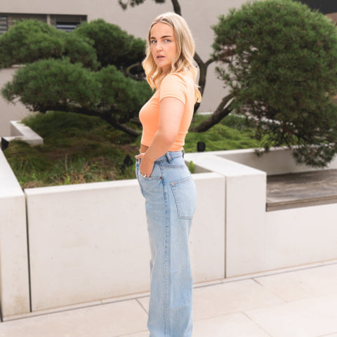 URSIDE PEACH CROP TOP