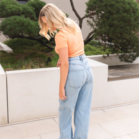 URSIDE PEACH CROP TOP